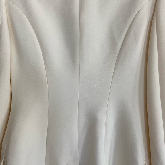 Alexander McQueen Suit 38-40 - Picture 9 of 16